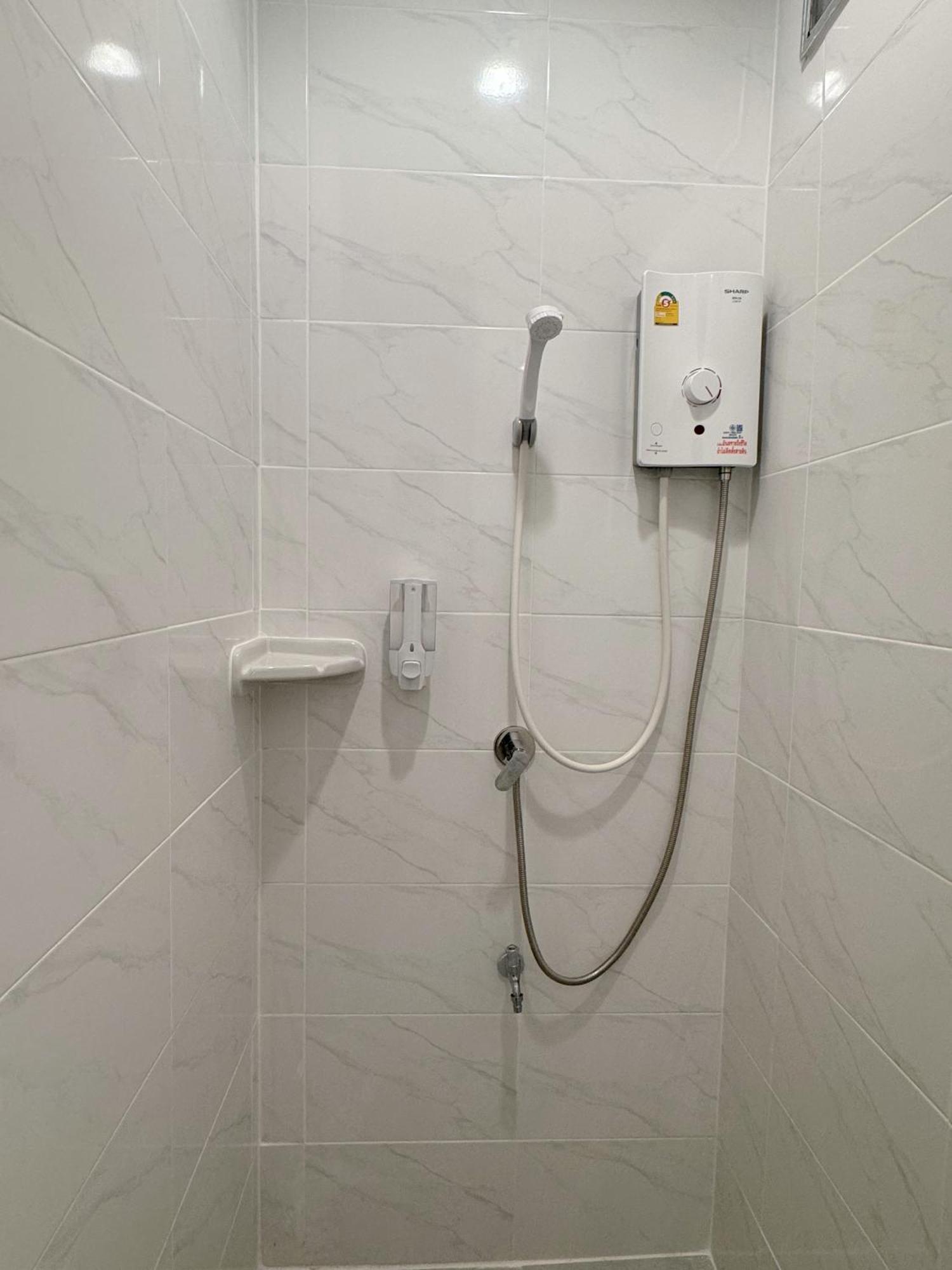 Tokyo Hotel Nakhonratchasima Εξωτερικό φωτογραφία