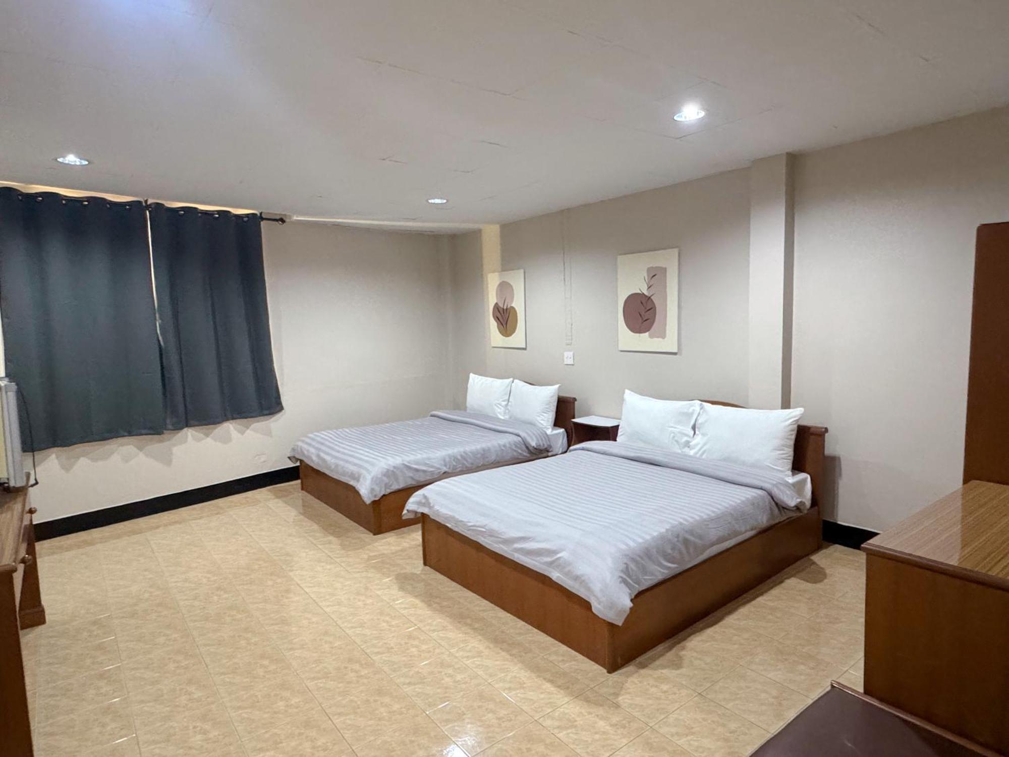 Tokyo Hotel Nakhonratchasima Εξωτερικό φωτογραφία